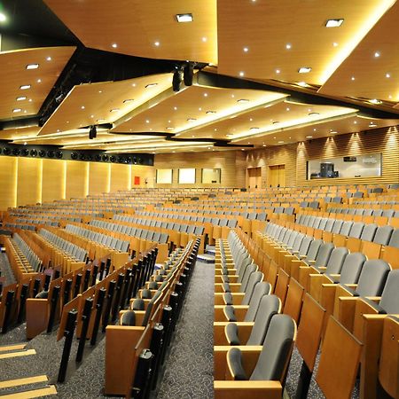 Beatriz Toledo Auditorium & Spa Business billede